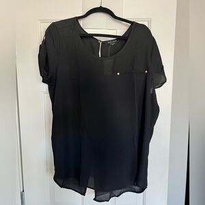 NWT New Look Top with GOLD Accents size 1X